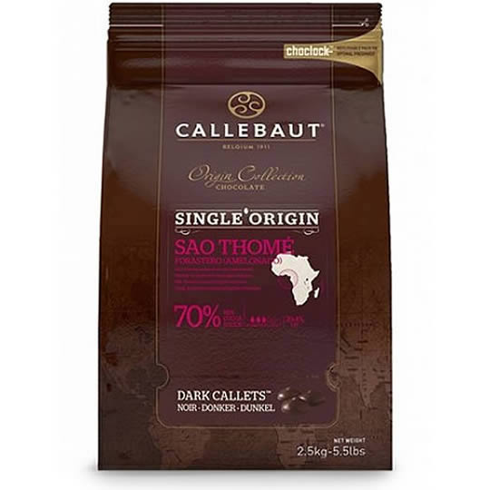 Callebaut Origin Collection Sao Thome 70% Cocoa Dark Chocolate Callets 2.5kg, 70% dark chocolate chips in a resealable bag.