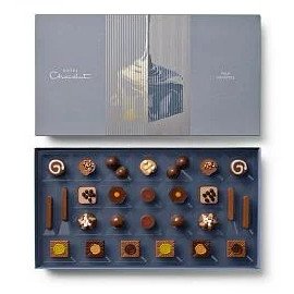 Hotel Chocolat Milk Devotee 29-Piece Chocolate Box